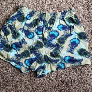 🦚 peacock shorts